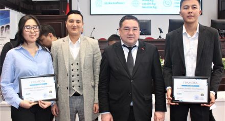 Участники научного кружка по рентгенэндоваскулярной хирургии стали одними из победителей стипендиального конкурса