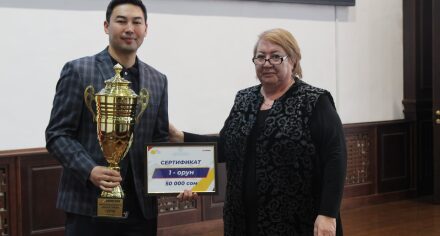 Вручение наград на Ученом совете КГМА