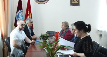 Подписан меморандум между КГМА им.И.К.Ахунбаева и Ташкентским институтом усовершенствования врачей