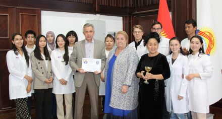 КММАнын командасы окуу жайлар аралык гистология боюнча олимпиадада 1-орунду ээледи