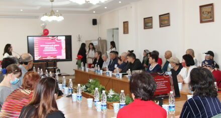 В КГМА провели круглый стол посвящённый Всемирному Дню борьбы с Болезнью Паркинсона