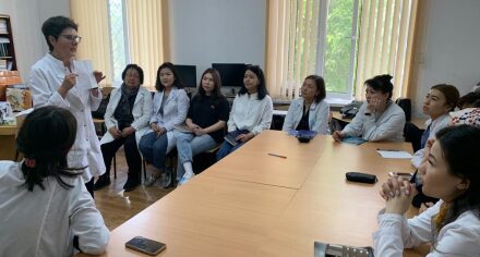 В КГМА прибыла эксперт из Германии в области диабетологии Моника Кипер