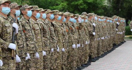 Курсанты КГМА приняли военную присягу