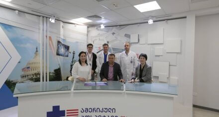 КММА Тбилисидеги Америка ооруканасынын ортосунда кызматташуу боюнча келишимге кол койду