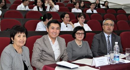 КММАда нормалдуу анатомия боюнча олимпиада болуп өттү