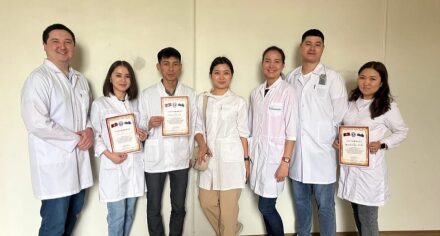 КММАнын аспираттары жана ординаторлору КРСУда өткөн конференцияга катышышты