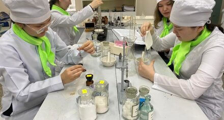 КММАнын "STERN.KG" илимий ийриминин командасы эл аралык олимпиадада 1-орунду ээледи