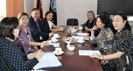 КММА жана КМДТСАнын ректорлорунун жолугушуусу болуп өттү