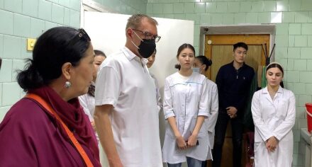 КММАга Швейцариядан эксперт Каспар Трунингер келди