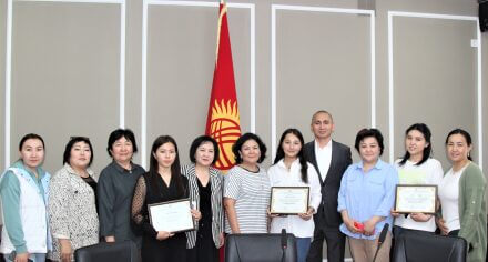 “Сабаттуу жазуу” өнөктүгүнүн жеңүүчүлөрү