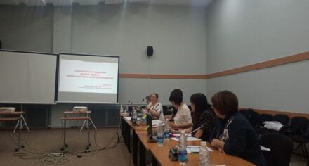 КММАнын медайымдык иши кафедрасынын кызматкерлери медициналык билим берүүнү реформалоо боюнча семинарга катышты