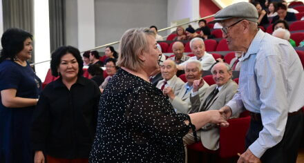В КГМА состоялось чествование ветеранов высшего медицинского образования