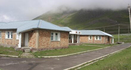 Высокогорная база "Тоо-Ашуу" КГМА им.И.К.Ахунбаева