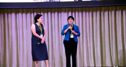 Поздравление доктора Сессил Катакутан Джойс