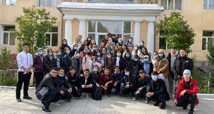 Студенты КГМА посетили дом престарелых