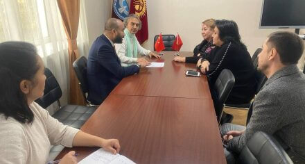 В КГМА прибыла делегация из университета Турции