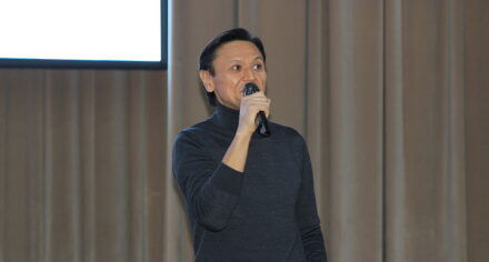 В КГМА выступил покоритель Эвереста - Эдуард Кубатов