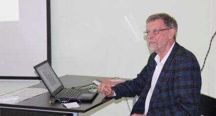 Эксперт Питер Каач КММАнын студенттери үчүн лекция окуду