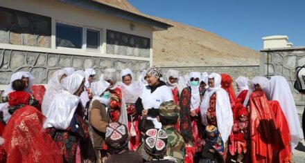 Ассистент кафедры КГМА проводила осмотр и лечение местных жителей Афганистана