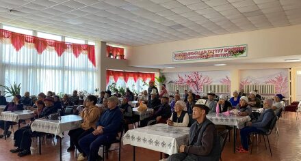 Сотрудники кафедры СД КГМА им.И.К Ахунбаева совместно со студентами факультета высшего сестринского образования посетили Нижне-серафимовское социальное стационарное учреждение им.Батыш Салиевой