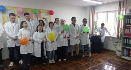 Эл аралык "Ак таяк" күнүнө карата