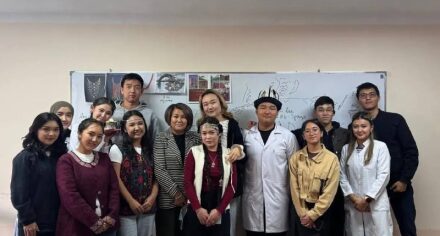 Улуттук Тарых музейине “Ачык эшик айында” аттуу чакырууга саякаттоого барып келишти