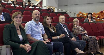 КММАда Экинчи Россия–Кыргыз билим берүү форумунун экинчи күнү өттү