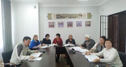 Медакадемияда медициналык терминдер талкууланып жатат