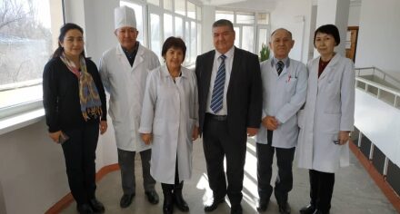 Доцент Андижанского медицинского вуза прочитал лекцию для студентов КГМА