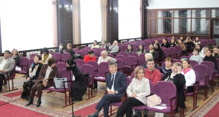 Круглый стол в КГМА затронул актуальные вопросы в сфере обращения лекарственных средств и медицинских изделий