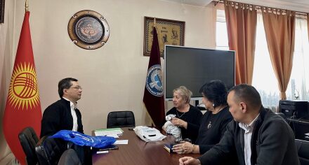 Визит представителя ТГУ Сергея Юна в КГМА