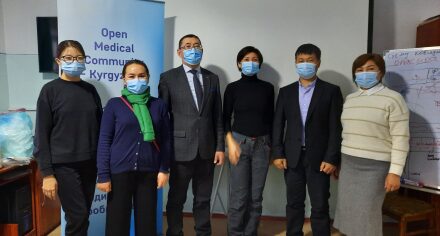 Преподаватели КГМА провели практический тренинг  по  COVID  для врачей Ат-Башинской ТБ