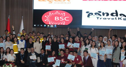 В Медакадемии Кыргызстана  прошла  олимпиада между студенческими научными кружками под названием «Сумей оказать помощь»