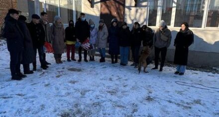 Студенты и кафедра детских инфекционных болезней КГМА поздравили воспитанников детского дома