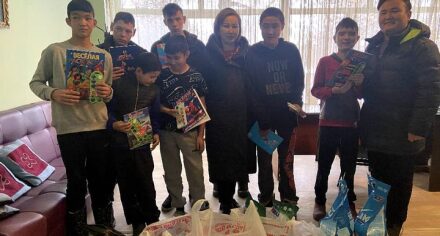 КММА Краснореченский мектеп интернатынынын тарбиялануучуларын Жаңы жылы менен куттуктады