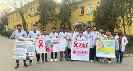 Кураторский час о ВИЧСПИД 8.12.23