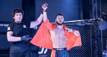 КММАнын студенти