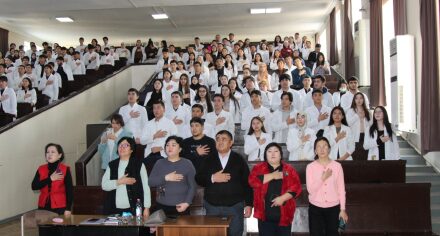 “Манас” эпосунун улуулугуна таазим” аттуу студенттик илимий-практикалык конференция 